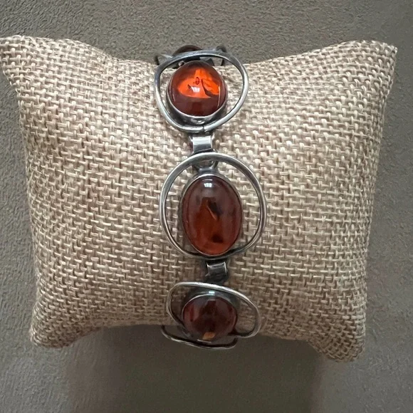 Authentic Baltic Amber & silver bracelet - Picture 5 of 9